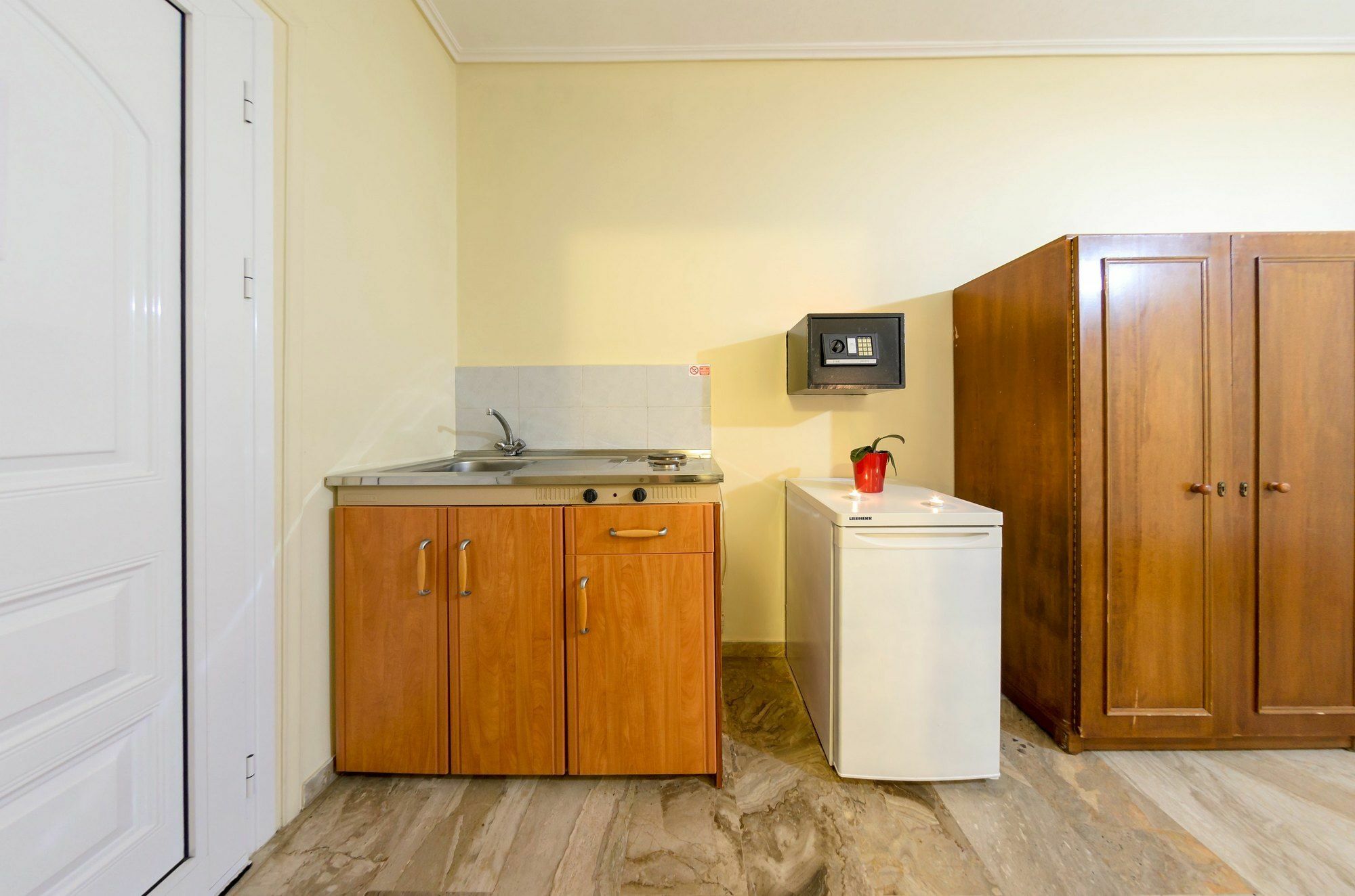Borsalino Studios & Apartments Laganász Kültér fotó